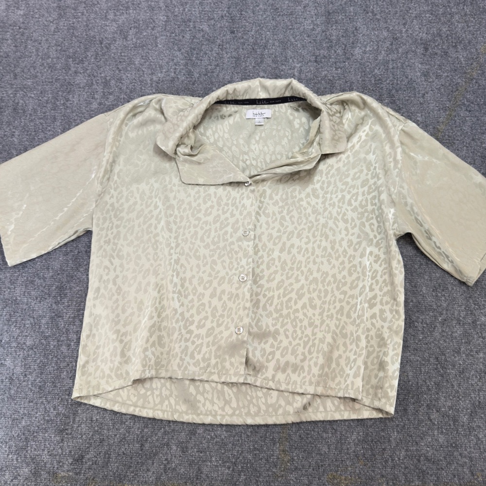 Nicole Miller Leopard Jacquard Button Down Shirt Champagne Beige Size L